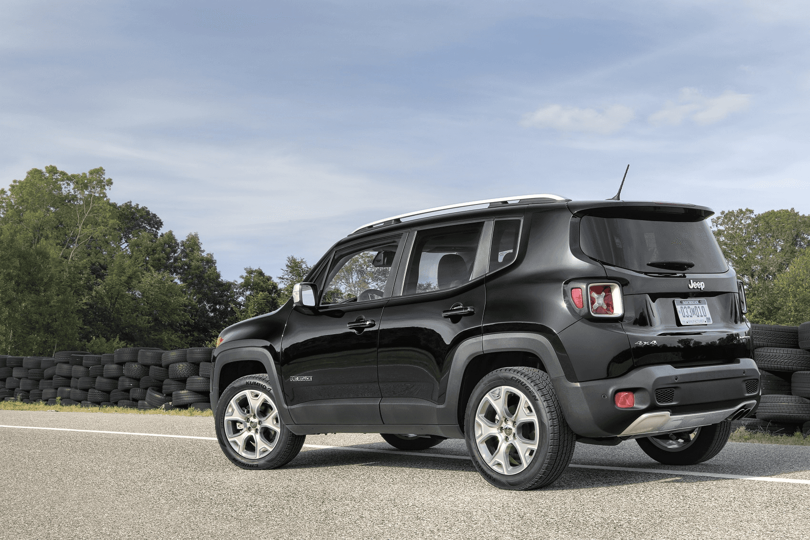 Which Jeeps Have The Best Gas Mileage Grava CDJR SRT