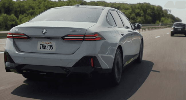2025 BMW i5 eDrive40