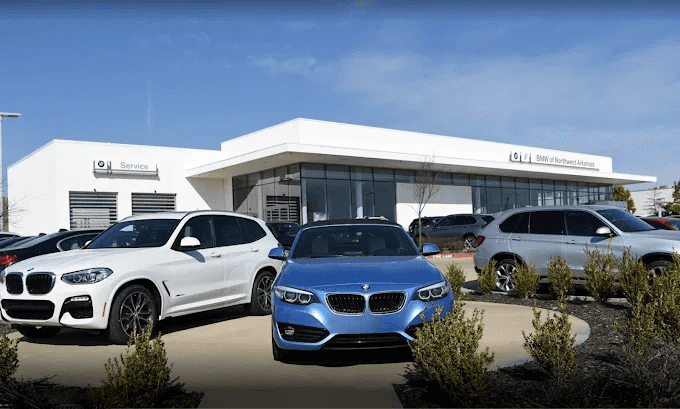 Exterior view of BMW of Northwest Arkansas dealership building in Bentonville