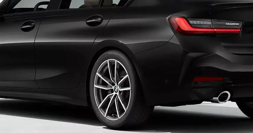 2026 BMW 3 Series suspension performance
