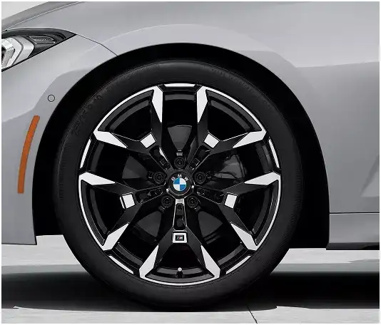 BMW 3 Series 19-inch M Double-spoke wheels