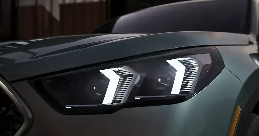 BMW X2 Intelligent LED technology