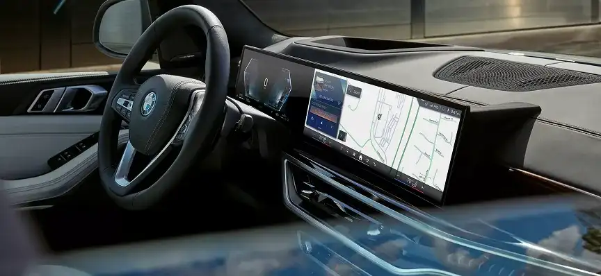 BMW X5 hybrid digital display
