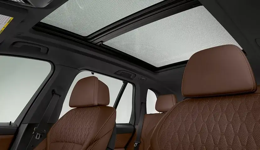 BMW X5 Sky Lounge Panoramic Roof