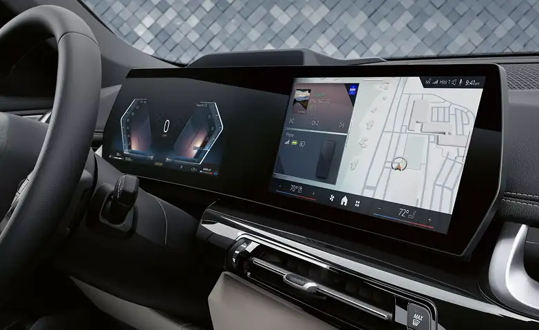 BMW X1 Curved Display