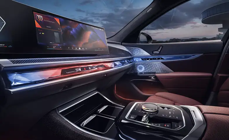 BMW Curved Display