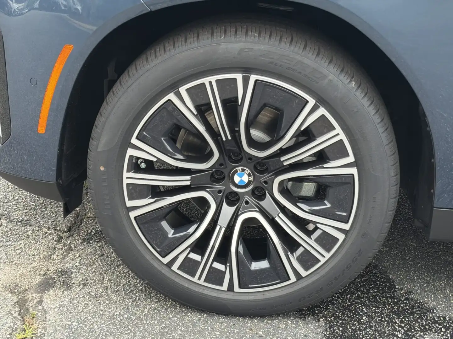 2026 BMW X3 wheel and tire detail