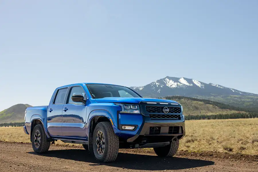 2027 Nissan Frontier Sport Exterior