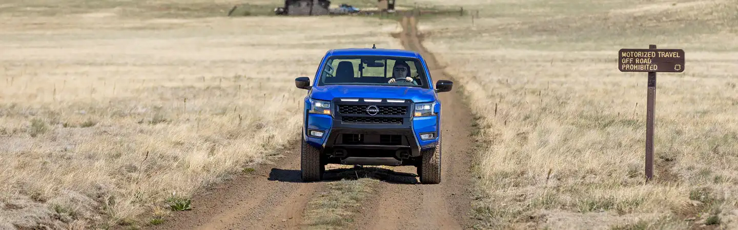 2027 Nissan Frontier Sport Mobile Hero