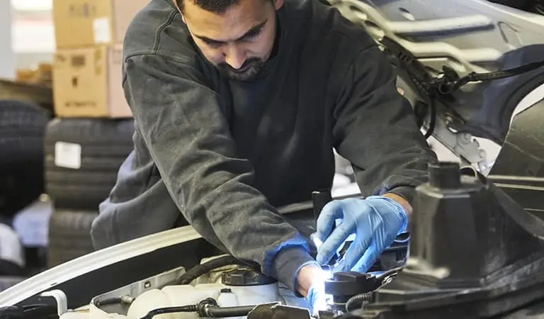 Alfa Romeo Service Repair Centre