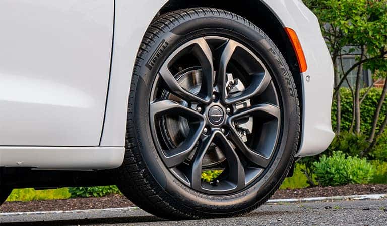 New 2026 Chrysler Pacifica Patchogue NY