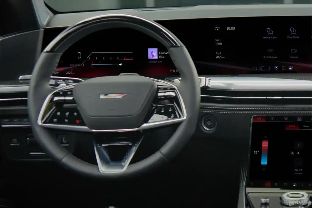 Steering wheel / dashboard