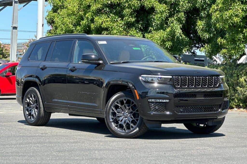 <h3>NEW 2025 JEEP GRAND CHEROKEE L SUMMIT RESERVE 4X4</h3>