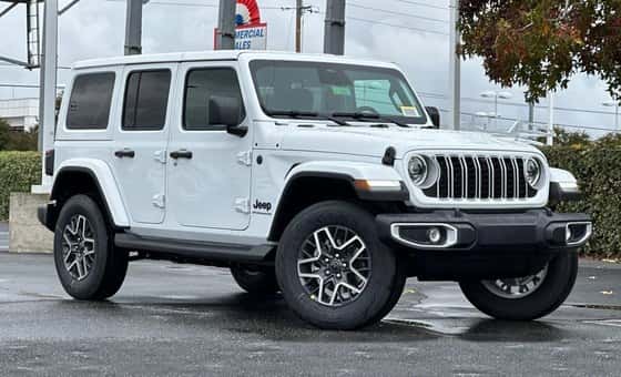 2026 JeepĀ® Wrangler 4-Door Sahara