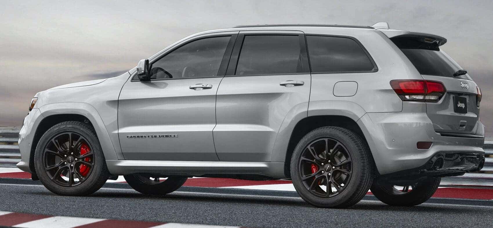 Used Jeep Dealer near Boston MA Grava CDJR SRT