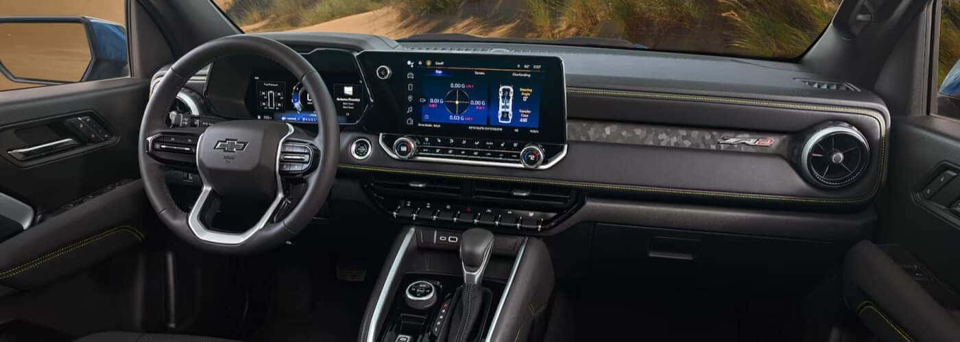 2023 Chevy Colorado Interior