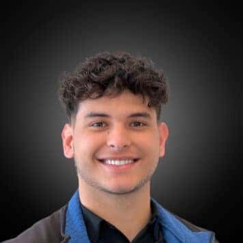 Ian  Tadeo Maginniss