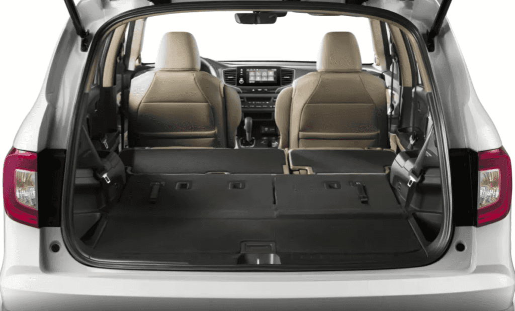 2020 Honda Fit Interior Dimensions: Seating, Cargo Space & Trunk Size -  Photos