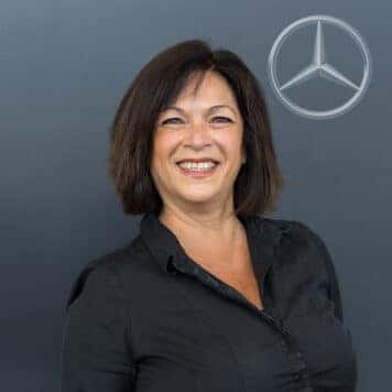 Suzanne  Janni