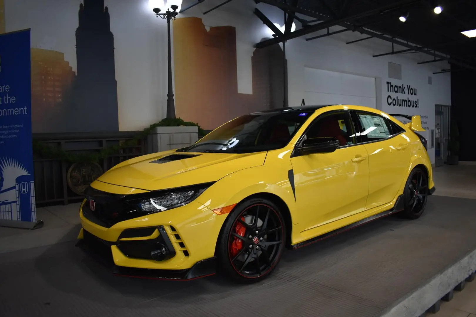 2021 Limited Edition Yellow Type-R | Lindsay Honda