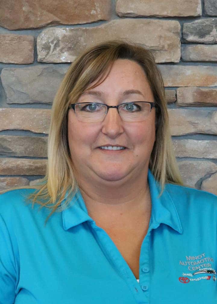 Lisa Studaker