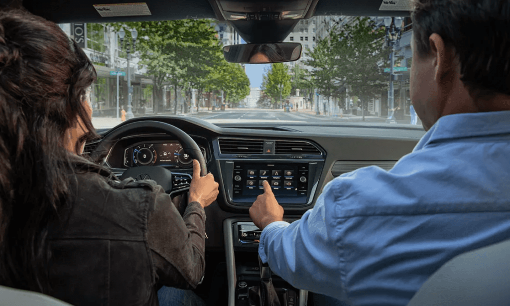 2024 VW Tiguan Digital Cockpit Pro