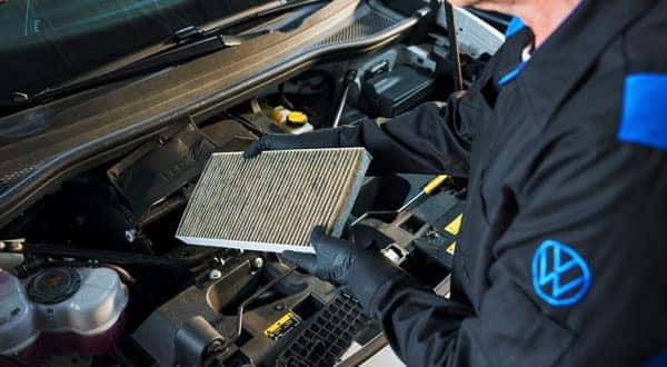 Volkswagen Engine Air Filter Replacement