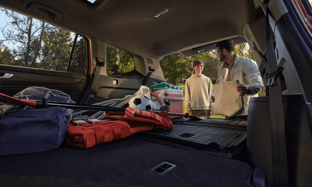 Loading cargo into the 2026 Volkswagen Atlas