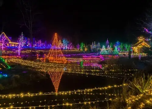 Best Places to Watch Christmas Lights in Cincinnati, OH