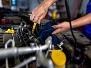 reasons to get your car service at a dealership