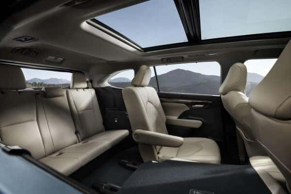 Toyota Highlander Interior