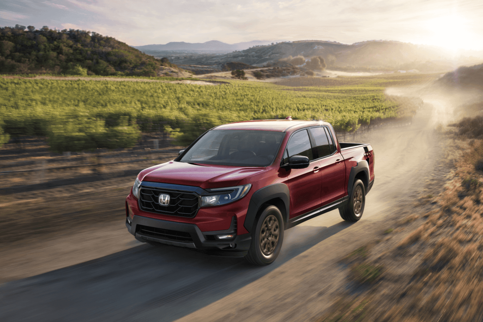 2023 Honda Ridgeline Red