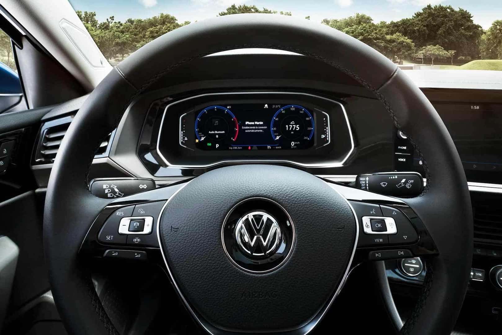 Volkswagen Jetta Interior: Technology