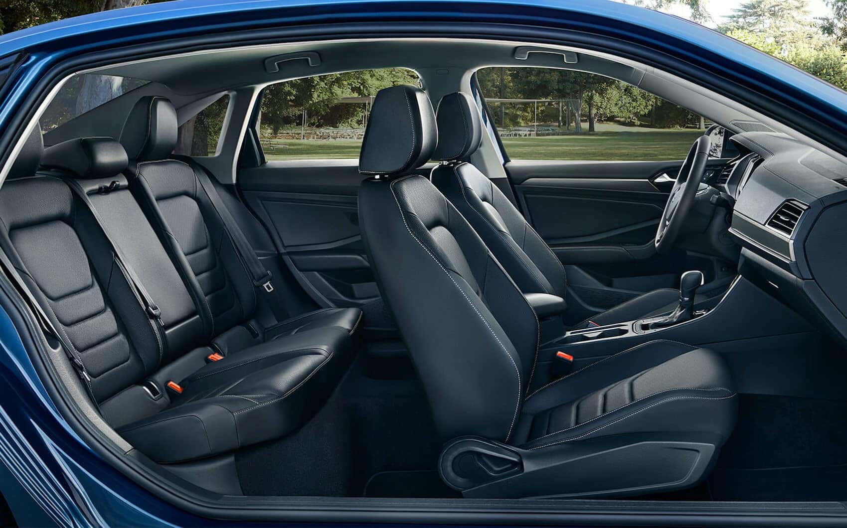 Volkswagen Jetta Interior: Comfort and Space