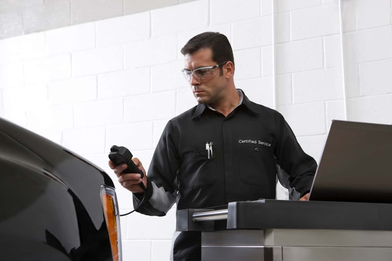 Lexus battery service at Price LeBlanc Lexus in Baton Rouge, LA