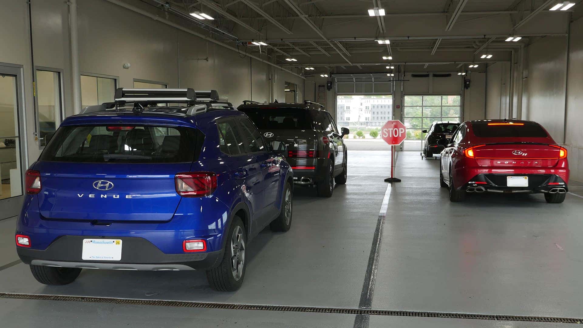Vehicles at Hyundai service clinic