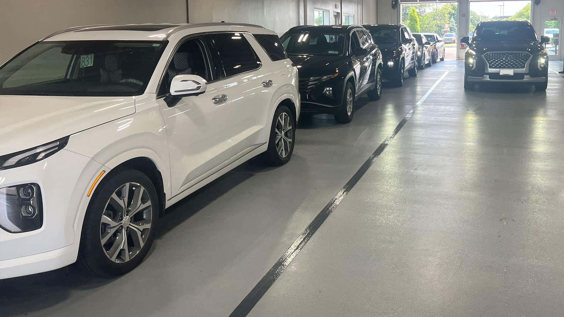 Vehicles at Hyundai service clinic
