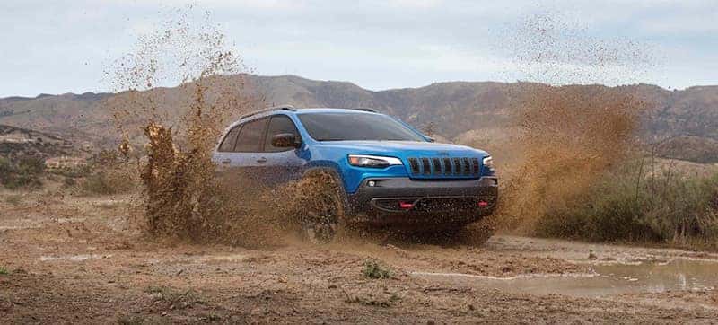 2019-Jeep-Cherokee-Gallery-Capability-Blue-Trailhawk-Waterfording.jpg.image