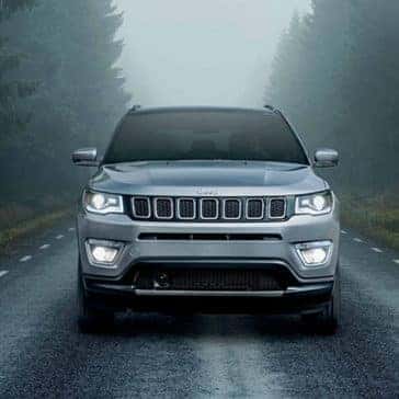 2019-Jeep-Compass-Gallery-Capability-Altitude-White-Forest.jpg.image.1440