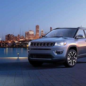 2019-Jeep-Compass-Gallery-Exterior-Laltitude-Grey-Front-Skyline.jpg.image.1440