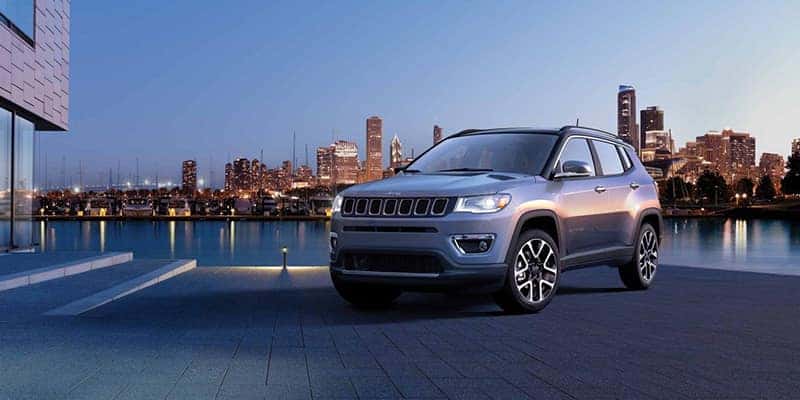 2019-Jeep-Compass-Gallery-Exterior-Laltitude-Grey-Front-Skyline.jpg.image.1440
