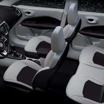 2019-Jeep-Compass-Gallery-Interior-Light-Grey-Black-Red-Stitching-Seating.jpg.image.1440