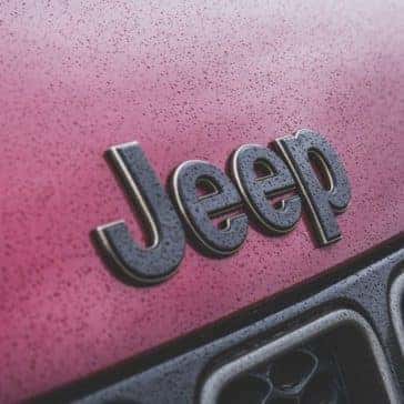 2019-Jeep-Grand-Cherokee-Gallery-Exterior-Badge