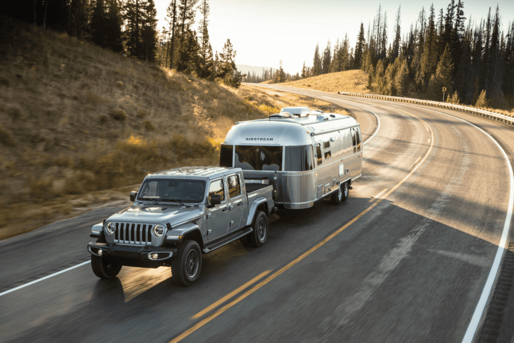gladiator towing