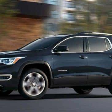 2019 GMC Acadia Driving