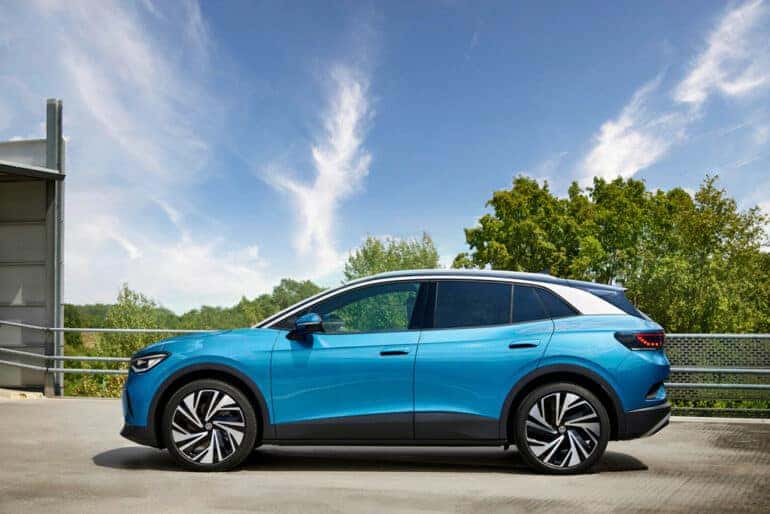 ID.4 Takes Home the 2024 MotorWeek Drivers’ Choice Award for Best EV