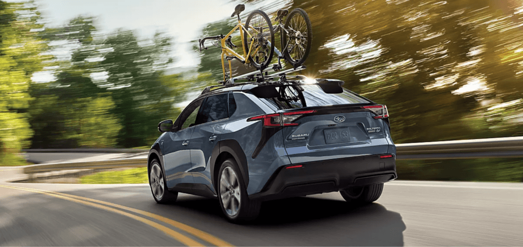 ソラタロス Electric SUV Showdown: 2024 Subaru Solterra vs 2024 Toyota bZ4X