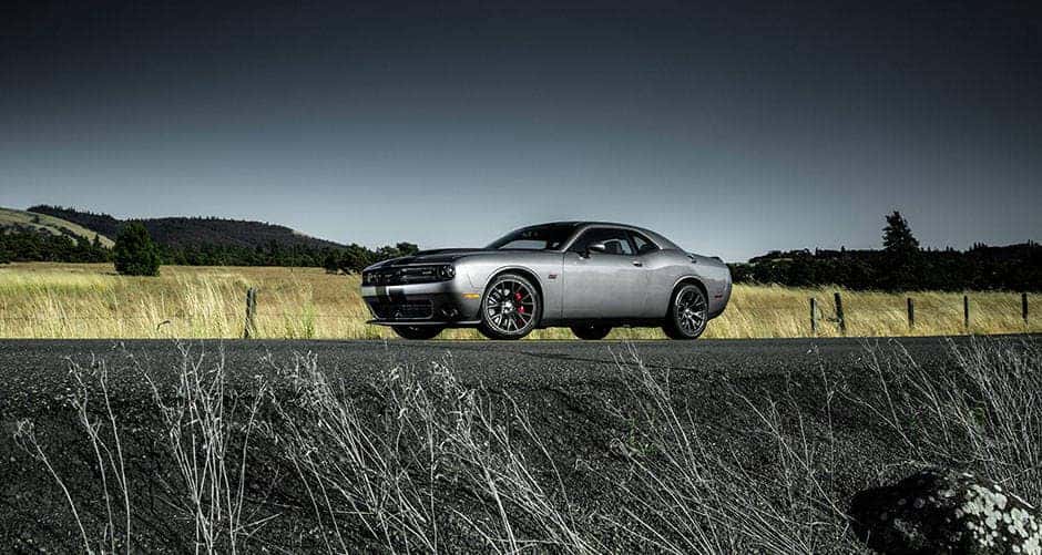 Relive the Past with a Muscle Car like the 2016 Dodge Challenger