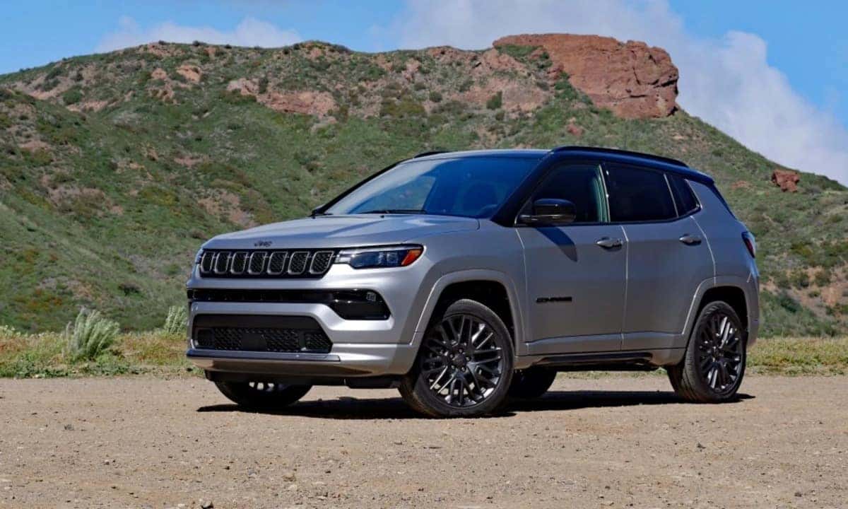 Explore the 2023 Jeep Compass Sunland Park Chrysler Dodge Jeep Ram