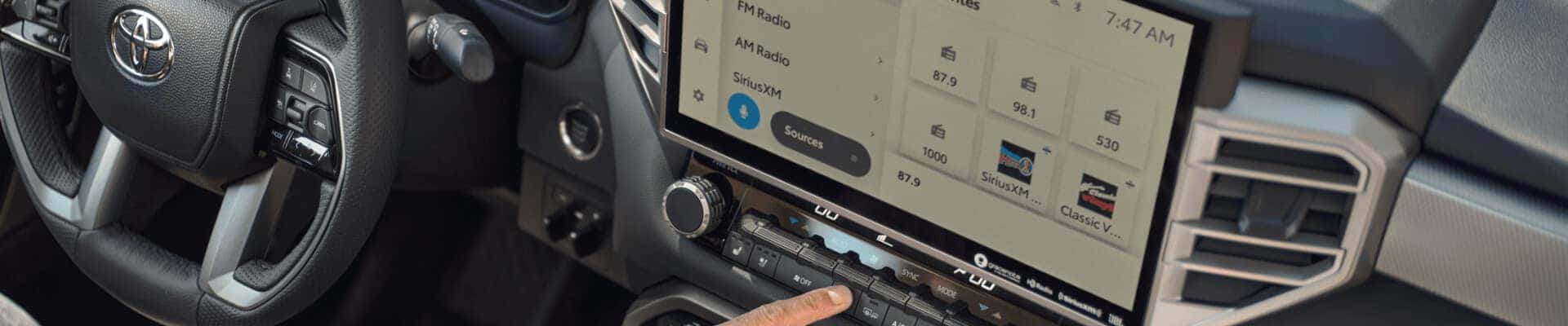 Using Apple CarPlay® & Android Auto™ In Your Toyota Vehicle